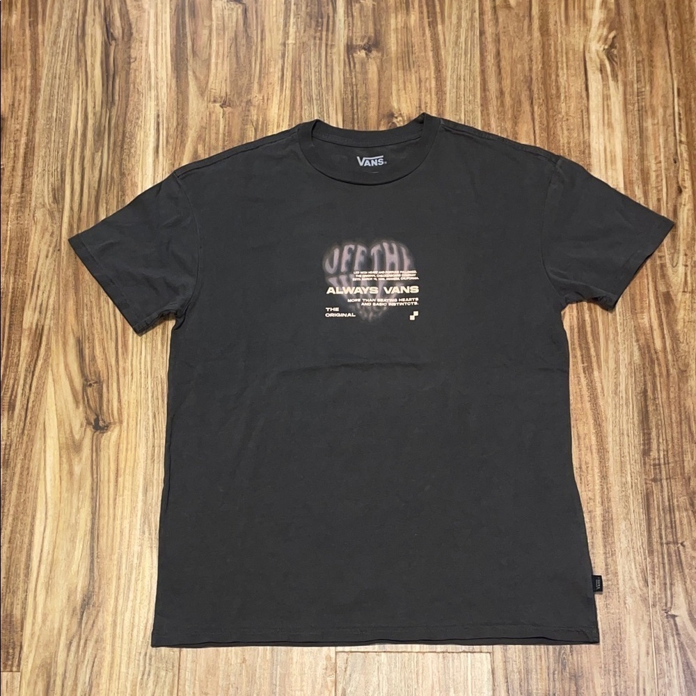 Vans women’s men’s XS tshirt grey cotton Graphic Design heart skateboard nwot
